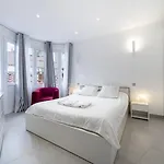 Splendid 100m2 With Sea View - Terrace & Jacuzzi Apartment *